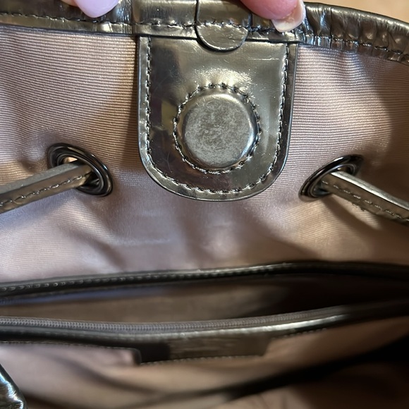 BURBERRY
Supernova Check Drawstring Tote Pewter leather trim - Picture 10 of 14